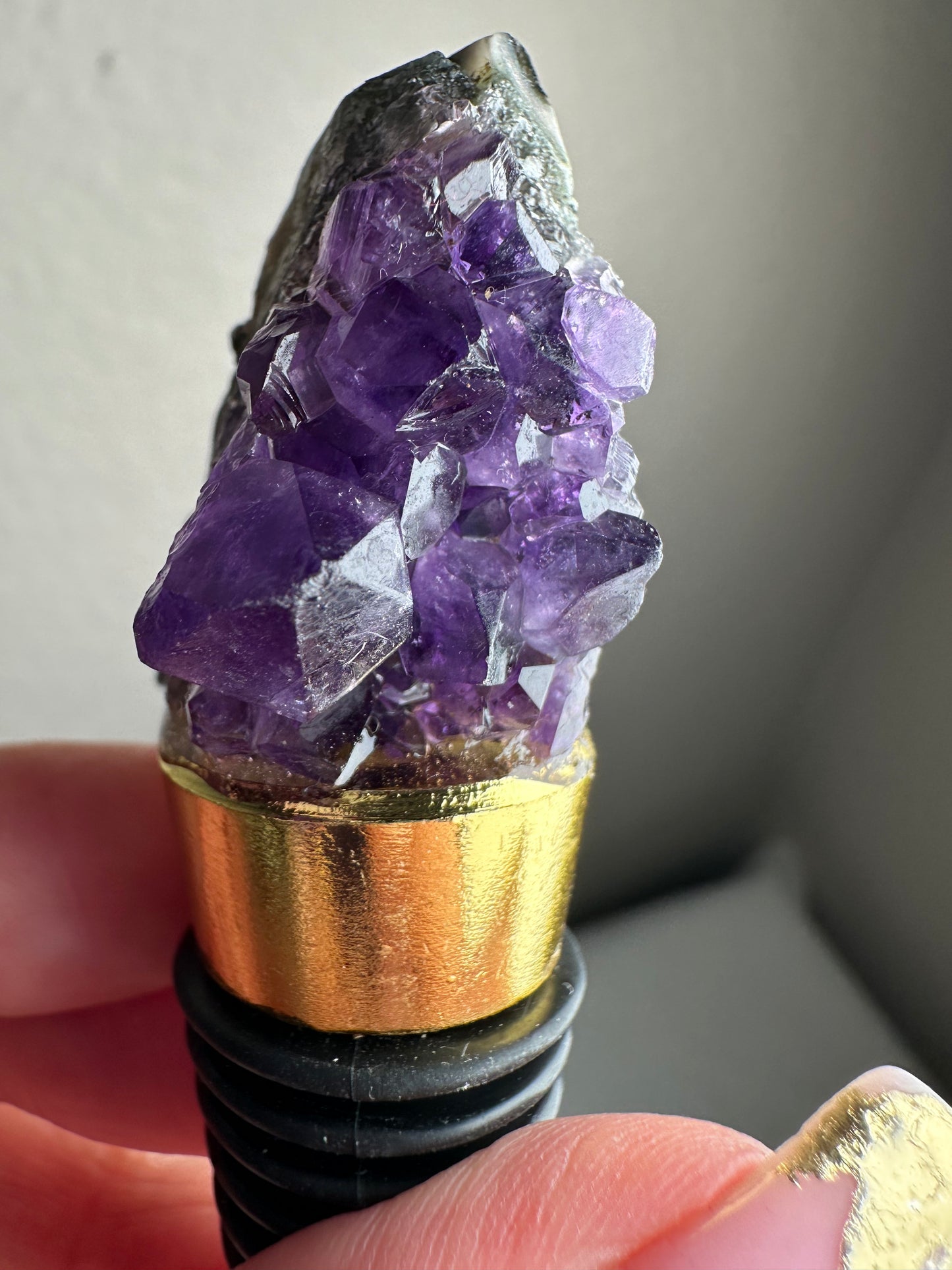 Amethyst Golden Wine Stopper